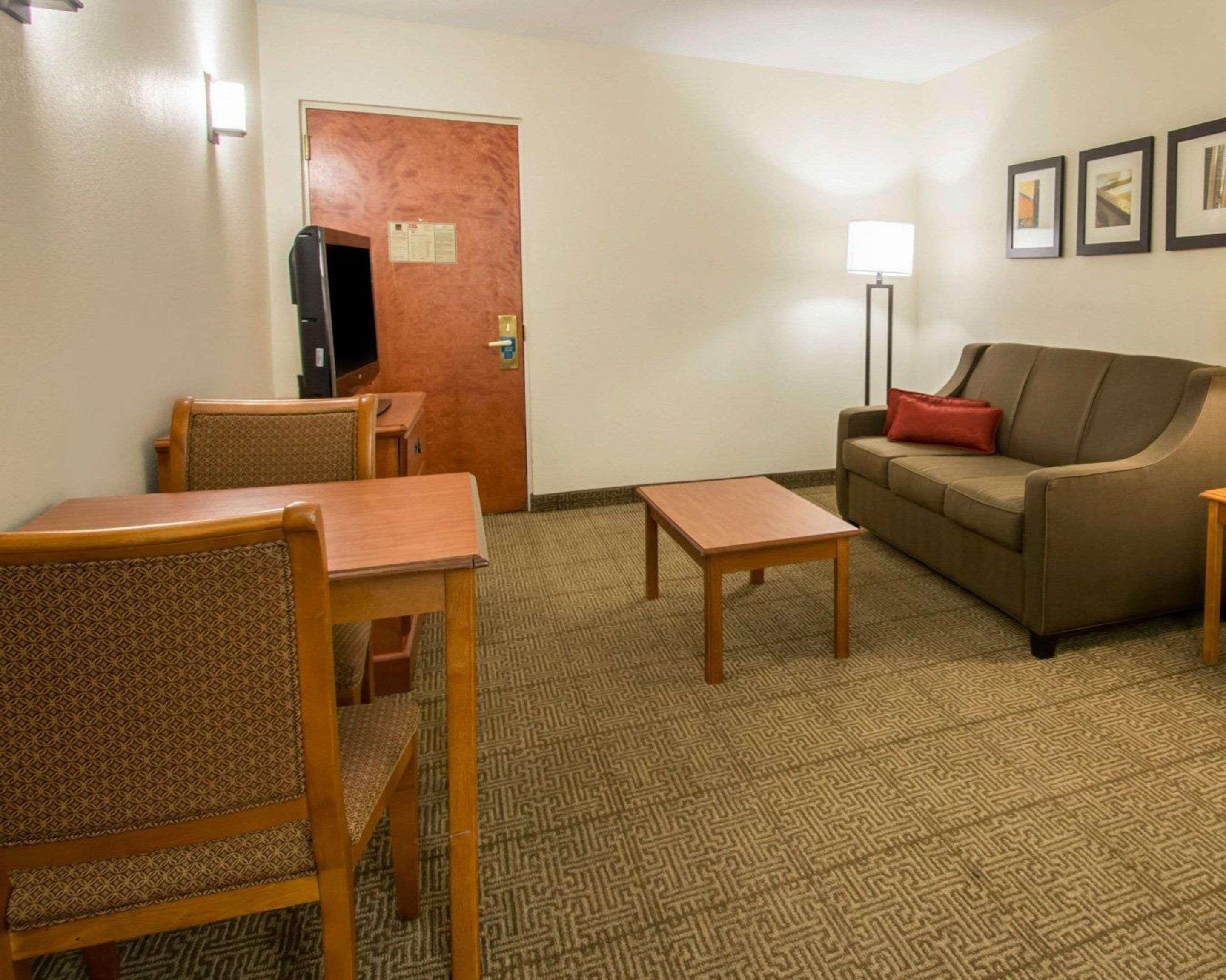 Comfort Suites Fort Pierce I-95 Exterior foto